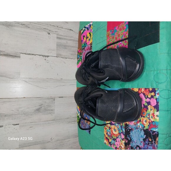 Nike Men's Size 11 Hyperchase Low Basketball Shoes Sneakers Triple Black - Picture 7 of 9